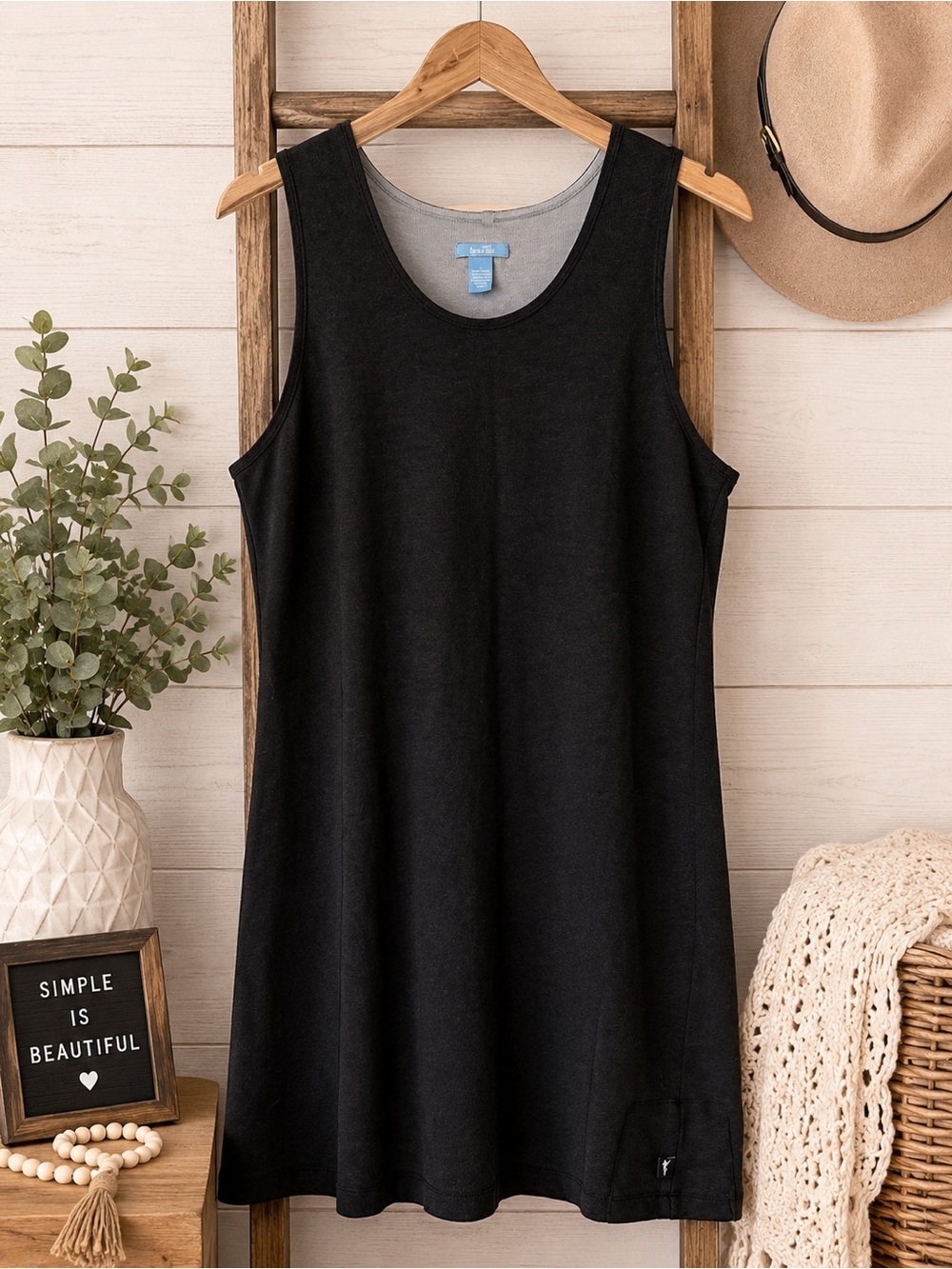 Toad & Co formally Horny Toad Black Sleeveless Tank Dress size large